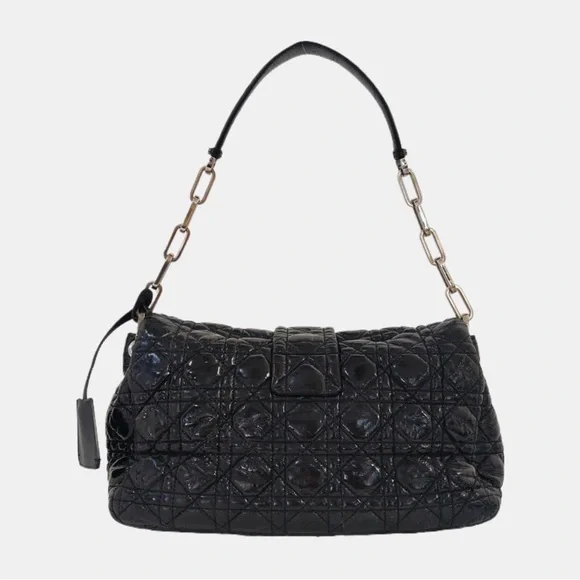 CHRISTIAN DIOR BLACK PATENT LEATHER QUILTED SHOULDER BAG - Picture 4 of 6